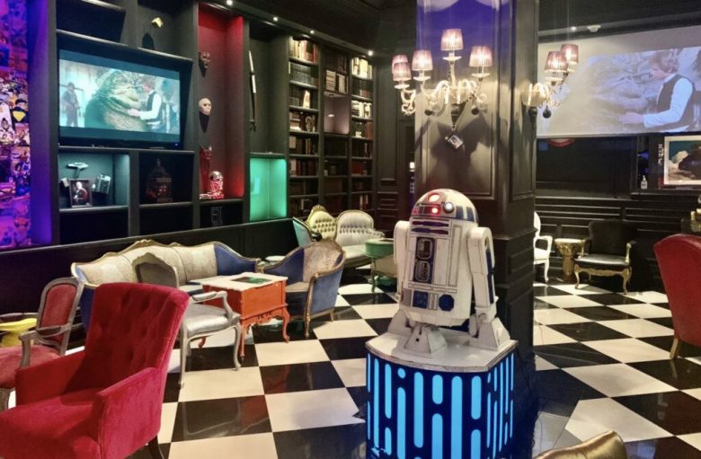 Millenium Fandom Bar