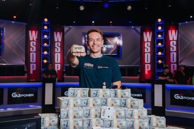 THE $10,000 WSOP MAIN EVENT Espen Jorstad