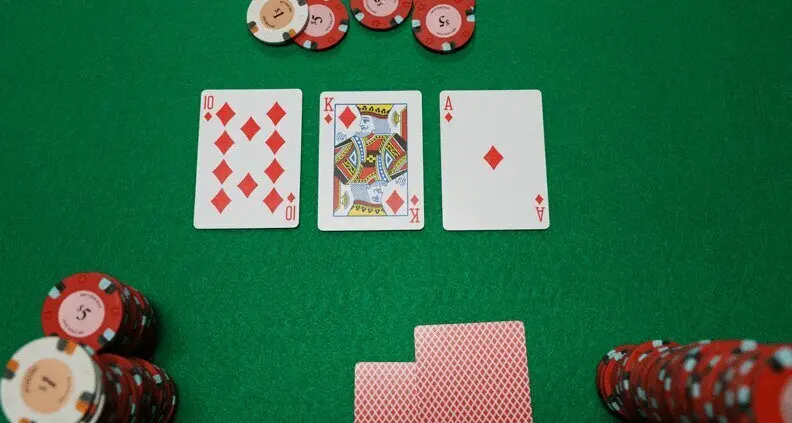 Flop trong Poker: giai đoạn quan trọng nhất của một ván đấu
