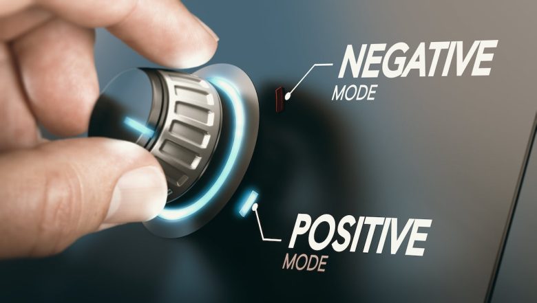 kenop dengan mode positif dan negatif