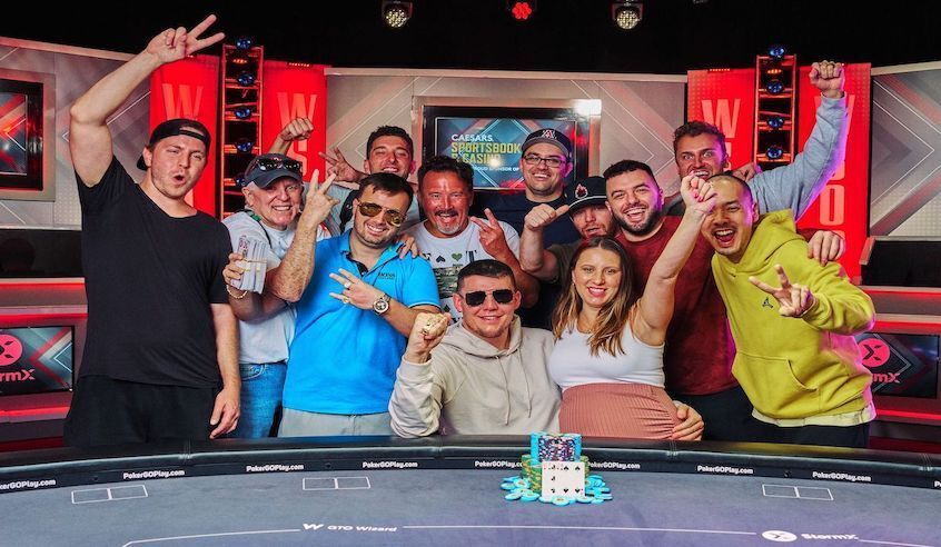 Jesse Lonis with his family and friends after winning his WSOP bracelet