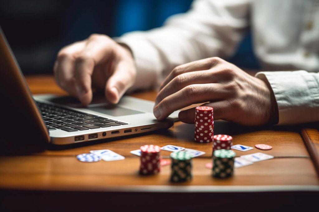 How to Use Bankroll Management In Online Poker