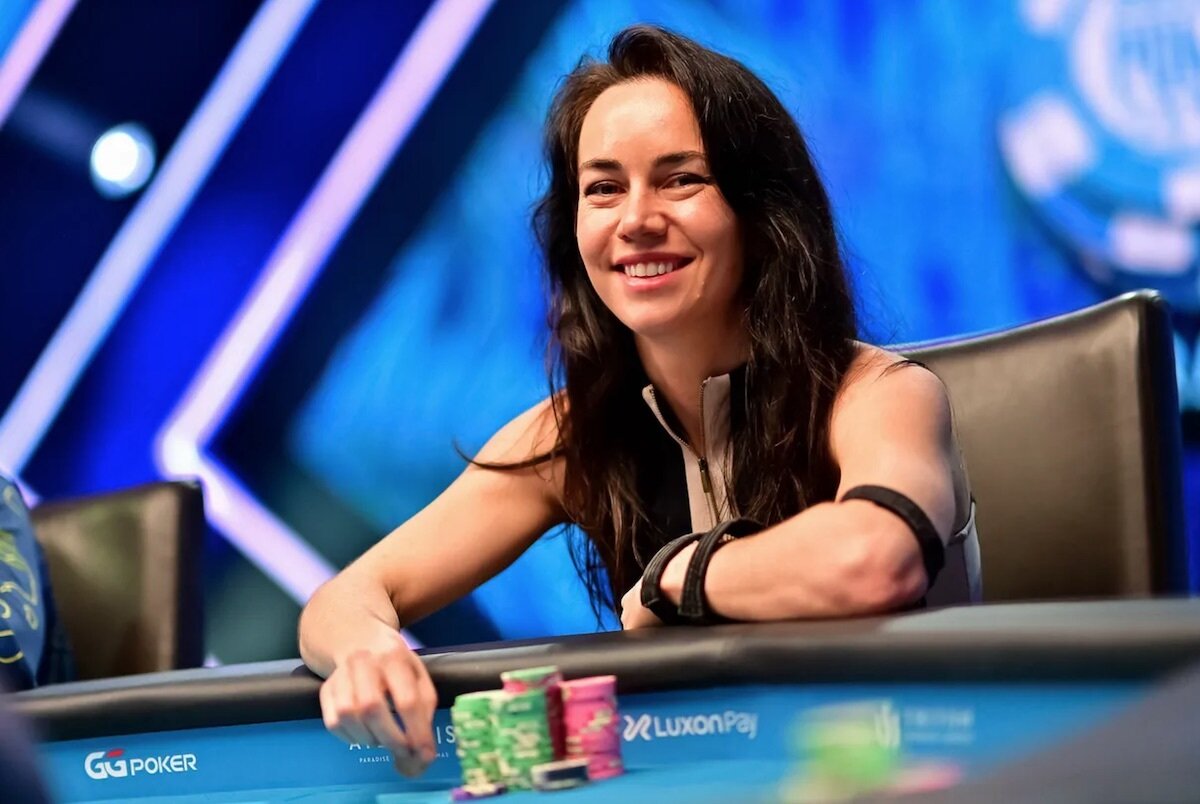 Liv Boeree and Justin Bonomo Chasing Michael Addamo and $6m in Super Main  Event | Tight Poker
