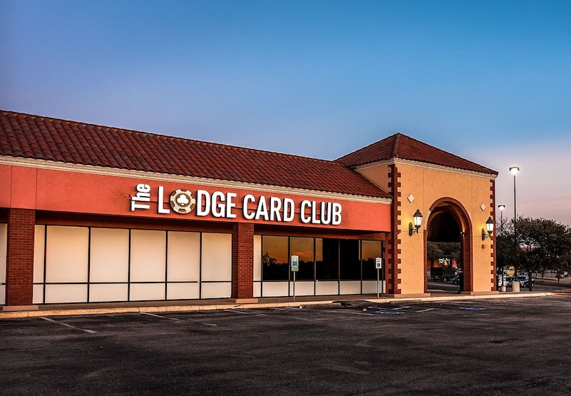 Lodge CC